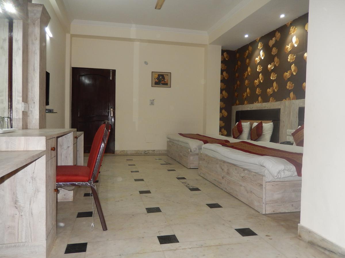A New Delhi Hotel Orchid Garden Exteriér fotografie